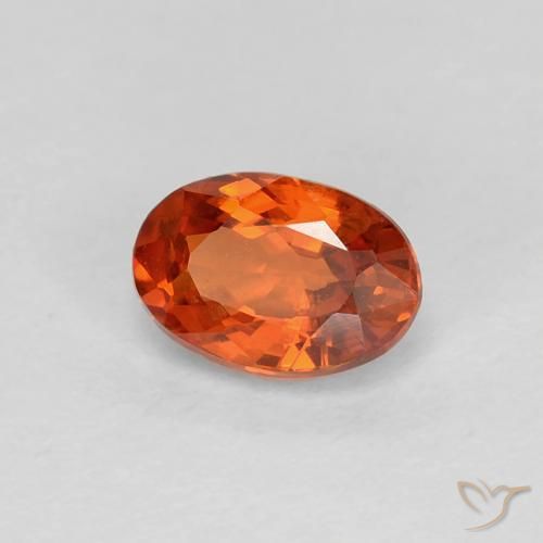 Zaffiro Rosso intenso naturale da 0.74 ct, Ovale, VVS-VS