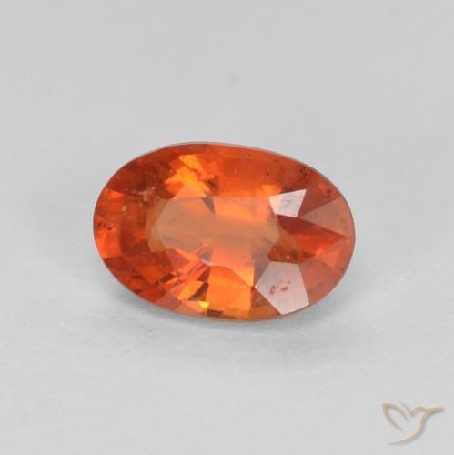 Zaffiro Rosso intenso naturale da 0.66 ct, Ovale, VS