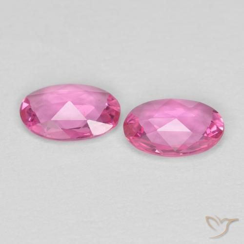 Gemme di Zaffiro Rosa scuro naturale da 0.62 ct, Ovale, VVS