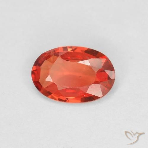 Zaffiro Rosso cremisi brillante naturale da 0.47 ct, Ovale, VS