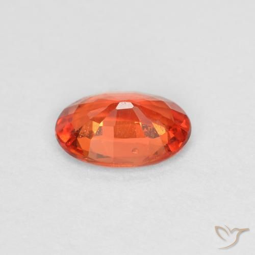 Zaffiro Arancione rossastra naturale da 0.46 ct, Ovale, VS