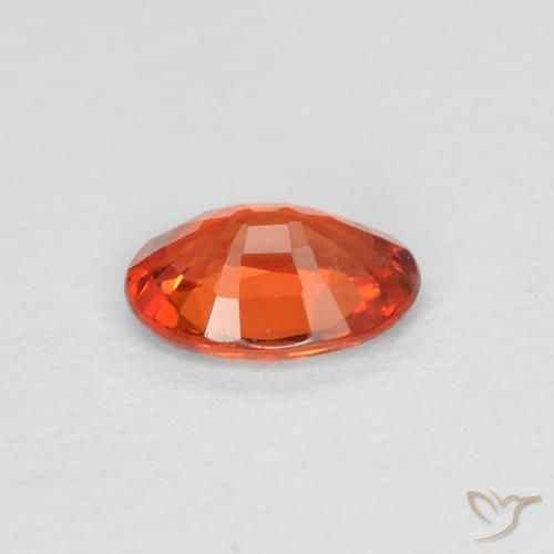 Zaffiro Arancione rossastra naturale da 0.49 ct, Ovale, VS