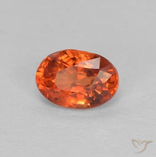 Zaffiro Arancione rossastra naturale da 0.68 ct, Ovale, VVS-VS