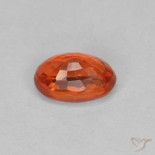 Zaffiro Arancione rossastra naturale da 0.65 ct, Ovale, VVS