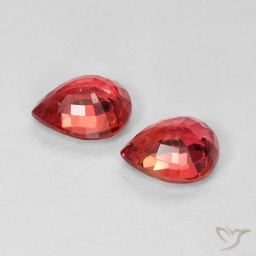 Gemme di Zaffiro Rosso medio naturale da 0.95 ct, Forma a pera, VVS-VS