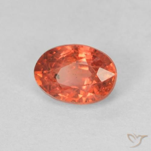 Zaffiro Rosso medio naturale da 0.68 ct, Ovale, VS