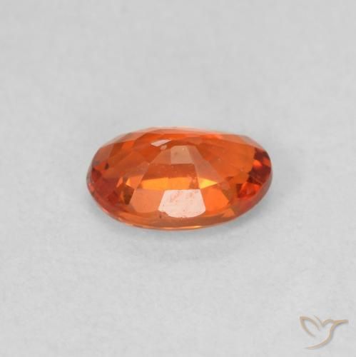 Zaffiro Arancione rossastra naturale da 0.54 ct, Ovale, VVS