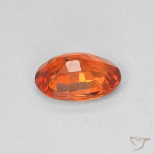 Zaffiro Arancione rossastra naturale da 0.55 ct, Ovale, VS