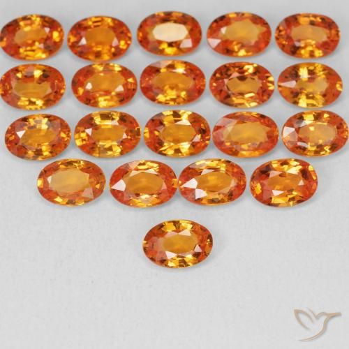 0.59ct Naturale Arancione brillante Zaffiro, Ovale, VVS-VS