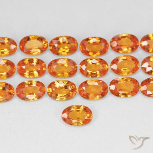 0.58ct Naturale Arancione rossastra Zaffiro, Ovale, VVS-VS