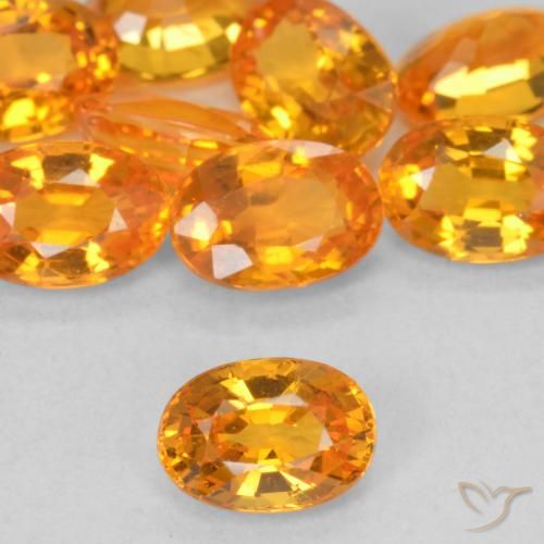 0.64ct Naturale Arancio Medio Zaffiro, Ovale, VVS-VS