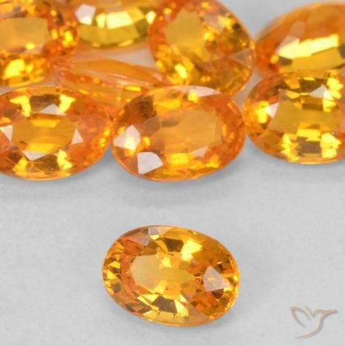 Zaffiro Arancio Medio naturale da 0.64 ct, Ovale, VVS-VS