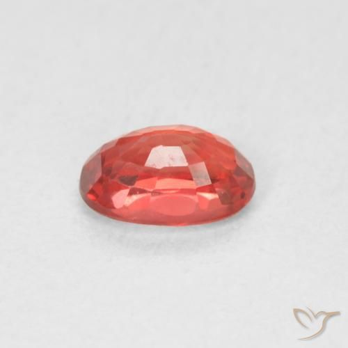 Zaffiro Rosso cremisi brillante naturale da 0.59 ct, Ovale, VVS-VS