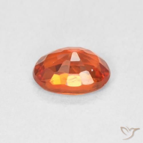 Zaffiro Arancione rossastra naturale da 0.67 ct, Ovale, VVS-VS