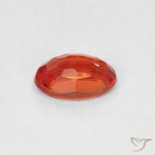 Zaffiro Rosso intenso naturale da 0.63 ct, Ovale, VVS-VS