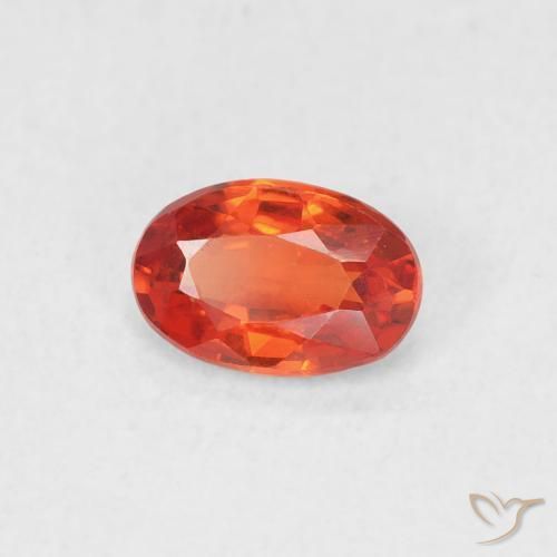 Zaffiro Rosso medio naturale da 0.64 ct, Ovale, VVS-VS