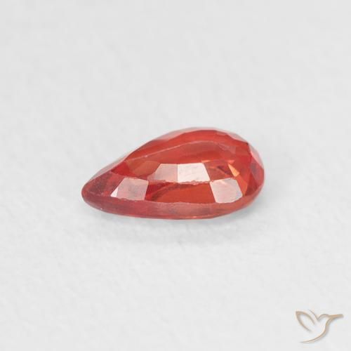 Zaffiro Rosso medio naturale da 0.44 ct, Forma a pera, VVS-VS