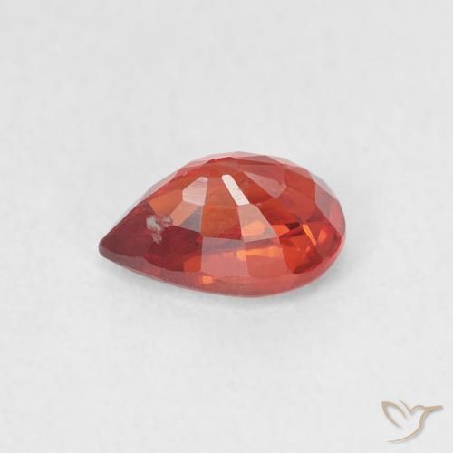 Zaffiro Rosso fuoco naturale da 0.68 ct, Forma a pera, VS