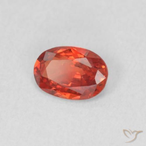 Zaffiro Rosso medio naturale da 0.48 ct, Ovale, VS