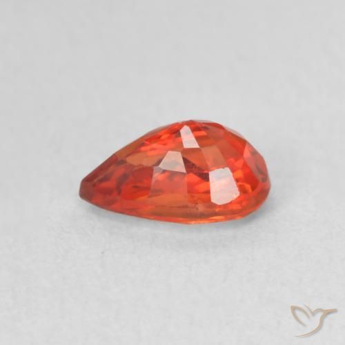 Zaffiro Rosso intenso naturale da 0.73 ct, Forma a pera, VVS-VS