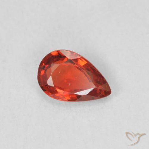 Zaffiro Rosso intenso naturale da 0.42 ct, Forma a pera, VS