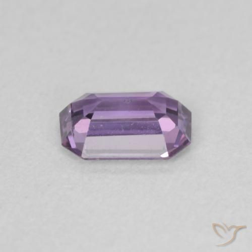 Zaffiro Viola uva chiaro naturale da 0.61 ct, Ottagonale / Taglio smeraldo, VS