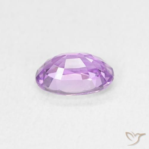 Zaffiro Viola elettrico naturale da 0.64 ct, Ovale, VVS