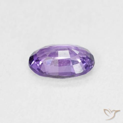 Zaffiro Viola medio naturale da 0.56 ct, Ovale, VVS-VS
