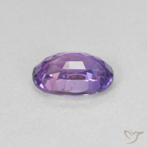Zaffiro Medium Dark-Purple naturale da 0.65 ct, Ovale, VVS-VS
