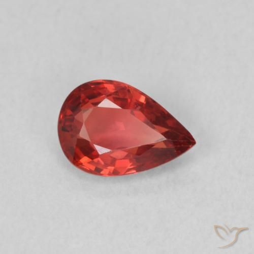 Zaffiro Rosso scuro naturale da 0.50 ct, Forma a pera, VVS