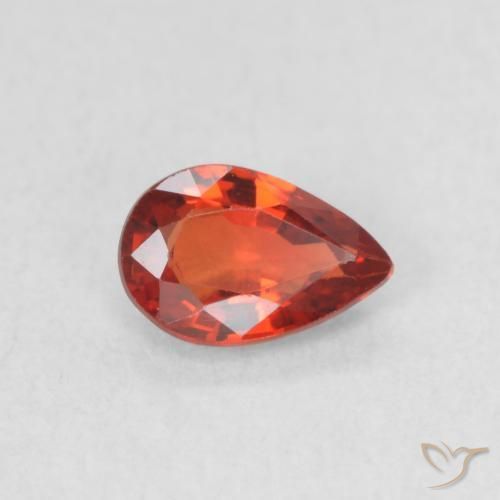 Zaffiro Rosso fuoco naturale da 0.47 ct, Forma a pera, VVS