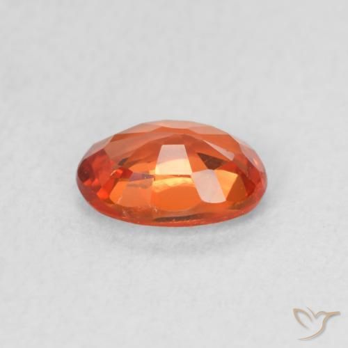 Zaffiro Arancia Fuoco naturale da 0.62 ct, Ovale, VVS
