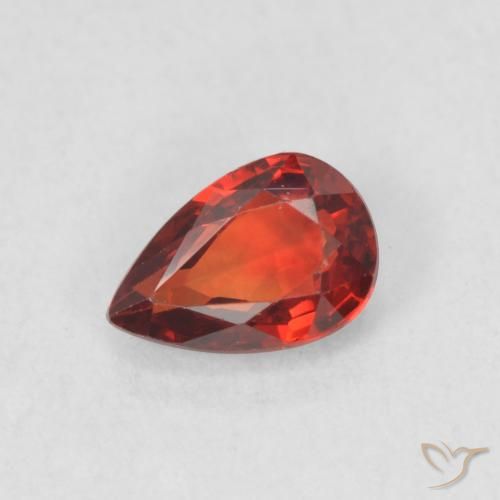 0.59ct Naturale Rosso scuro Zaffiro, Forma a pera, VVS