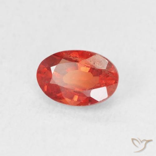 Zaffiro Rosso medio naturale da 0.64 ct, Ovale, VS