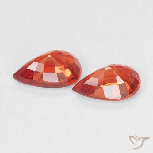 Gemme di Zaffiro Rosso medio naturale da 1.10 ct, Forma a pera, VVS-VS