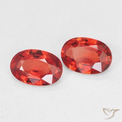 Gemme di Zaffiro Rosso cremisi brillante naturale da 0.95 ct, Ovale, VVS-VS