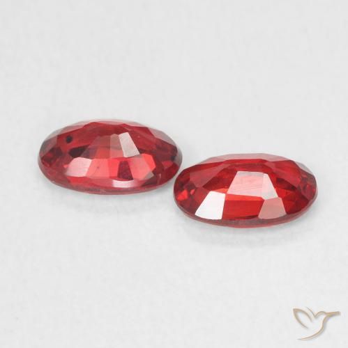 Gemme di Zaffiro Rosso medio naturale da 1.06 ct, Ovale, VVS-VS