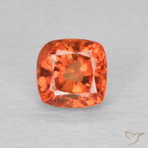 0.56ct Naturale Arancia Fuoco Zaffiro, Cuscino, VVS