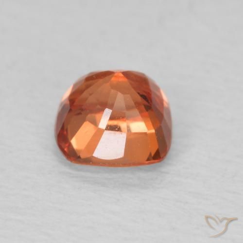 Zaffiro Arancia Fuoco naturale da 0.56 ct, Cuscino, VVS