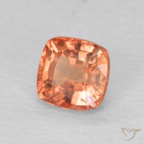 Zaffiro Rosso medio naturale da 0.65 ct, Cuscino, VVS