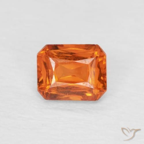 0.54ct Naturale Arancia Fuoco Zaffiro, Taglio smeraldo, VVS