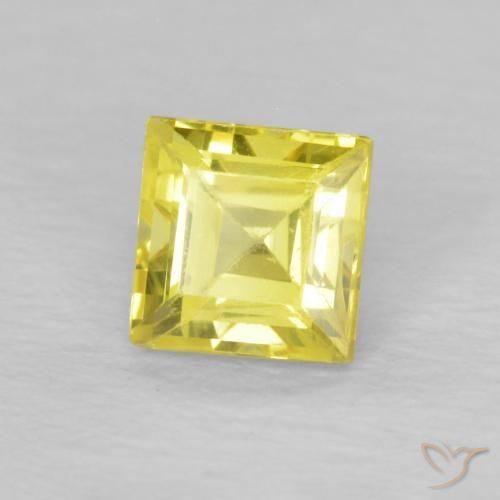 Zaffiro Giallo chiaro naturale da 0.52 ct, Quadrato, VVS-VS