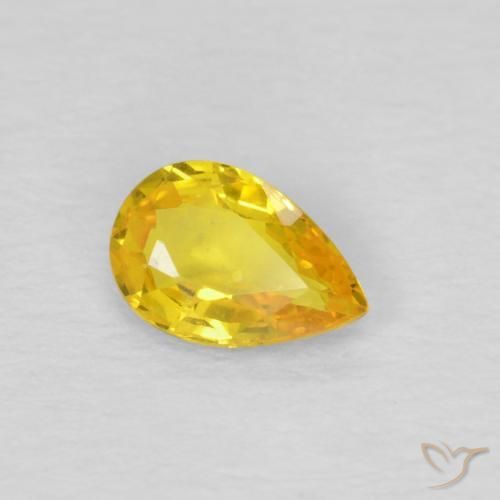 Zaffiro Oro giallastro naturale da 0.46 ct, Forma a pera, VS