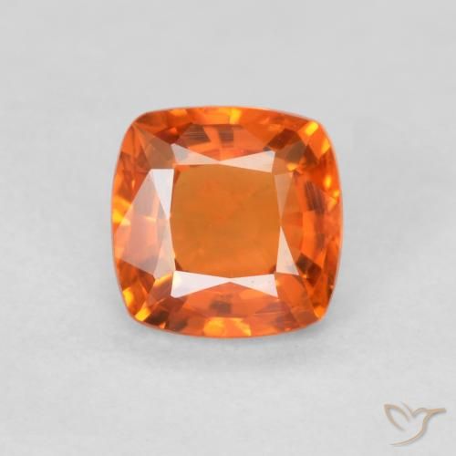 0.51ct Naturale Arancione brillante Zaffiro, Cuscino, VVS