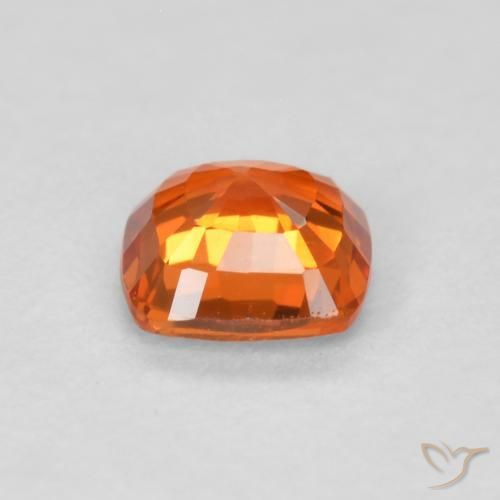 Zaffiro Arancione brillante naturale da 0.51 ct, Cuscino, VVS