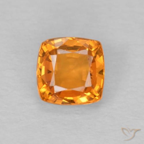 0.62ct Naturale Arancione brillante Zaffiro, Cuscino, VS