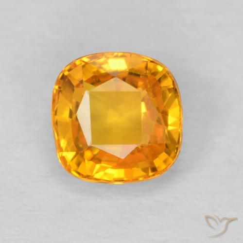 0.65ct Naturale Arancio-Oro Zaffiro, Cuscino, VVS