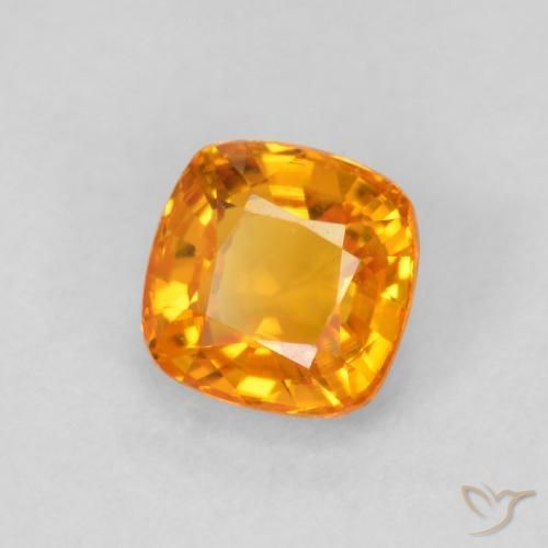 Zaffiro Arancione brillante naturale da 0.65 ct, Cuscino, VVS
