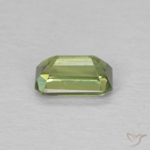 Zaffiro Verde caldo naturale da 0.46 ct, Ottagonale / Taglio smeraldo, VVS