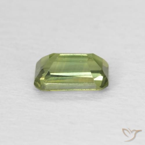 Zaffiro Verde giallastro naturale da 0.44 ct, Ottagonale / Taglio smeraldo, VVS-VS